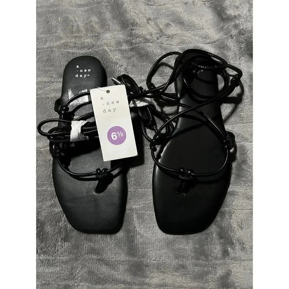 A New Day Black Lace Up Gladiator Sandals Square Toe Flat Strappy Shoes 6.5 NWT